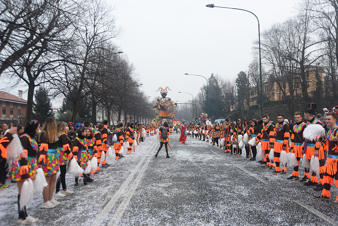 Sfilata carri Carnevale di Torino_358.jpg